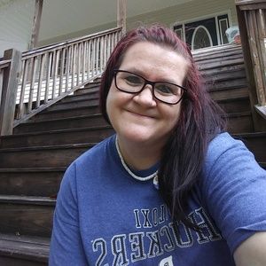 Meet your Posher, Stacy